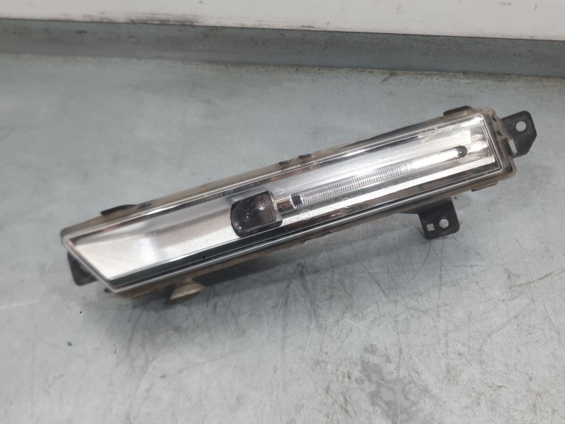 Recambio de piloto delantero izquierdo para jaguar f-pace (x761) 2.0 td4 awd referencia OEM IAM HK8315201AD LUZ DIURNA 