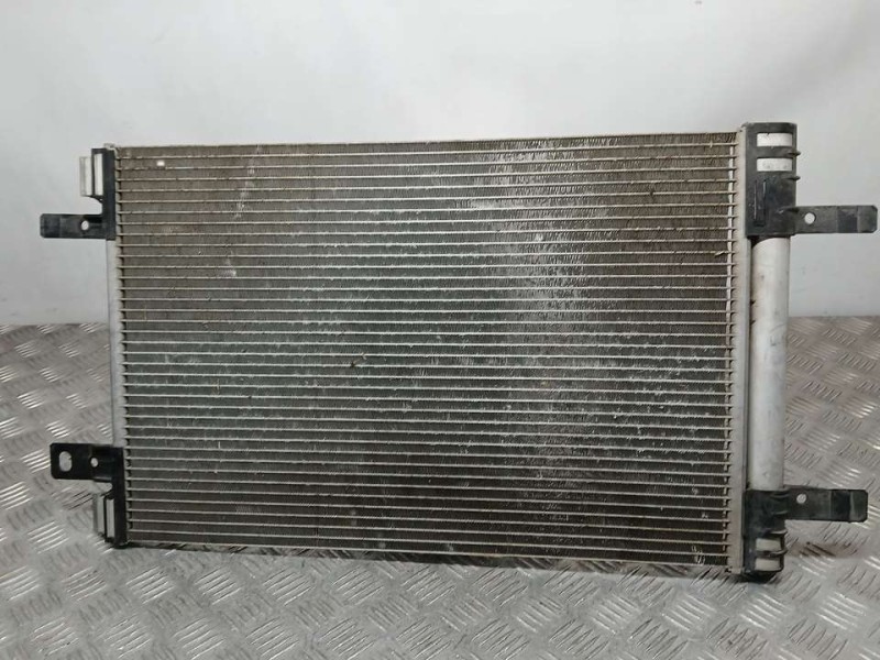 Recambio de condensador / radiador aire acondicionado para peugeot 5008 gt line referencia OEM IAM 9816746580B 306566 BEHR