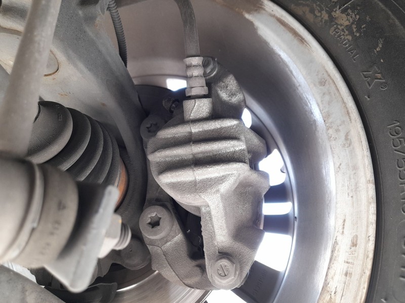 Recambio de pinza freno delantera izquierda para peugeot 208 i (ca_, cc_) 1.2 vti 82 referencia OEM IAM 1617292080  