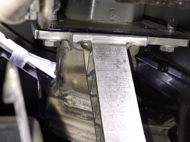 Recambio de refuerzo paragolpes delantero para peugeot 208 i (ca_, cc_) 1.2 vti 82 referencia OEM IAM 9672807980  