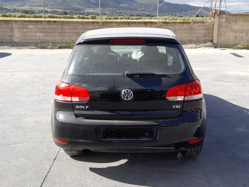 volkswagen golf vi (5k1) del año 2010