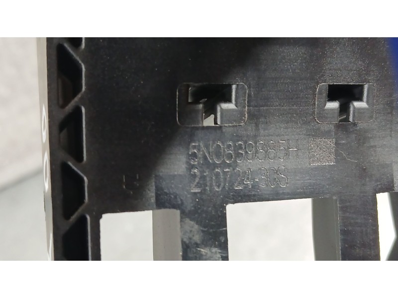 Recambio de maneta exterior delantera derecha para seat ateca (kh7, khp) 2.0 tdi fr referencia OEM IAM 5N0839885H  