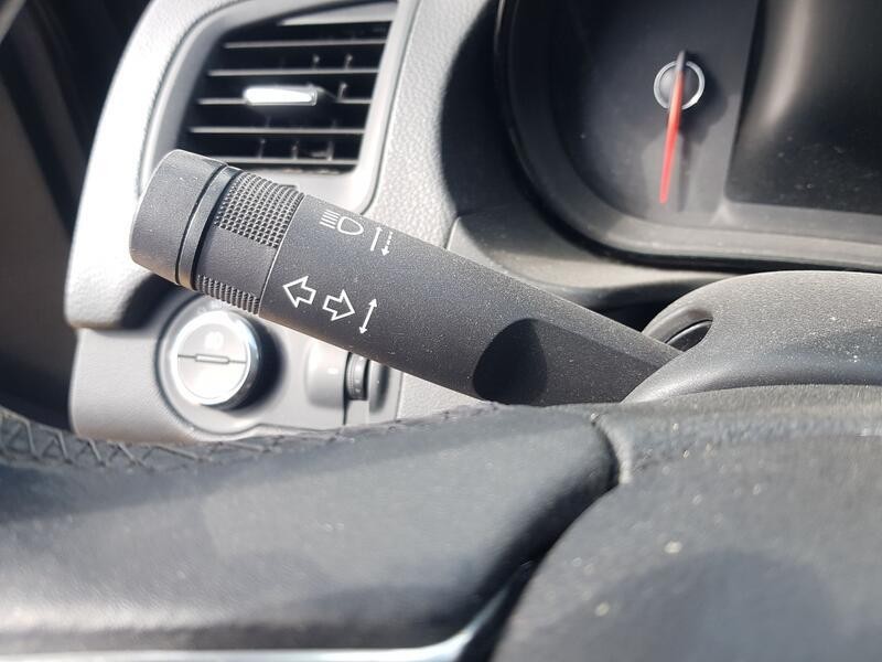 Recambio de mando luces y limpia para opel insignia a sports tourer (g09) 1.6 cdti (35) referencia OEM IAM 95220563 95220563 LUC