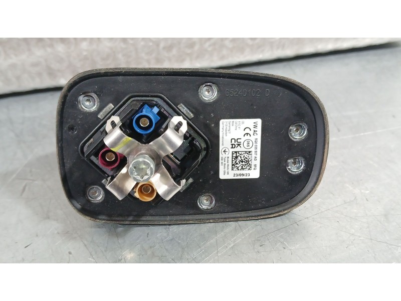 Recambio de antena para seat ateca (kh7, khp) 2.0 tdi fr referencia OEM IAM 5Q0035507AG  