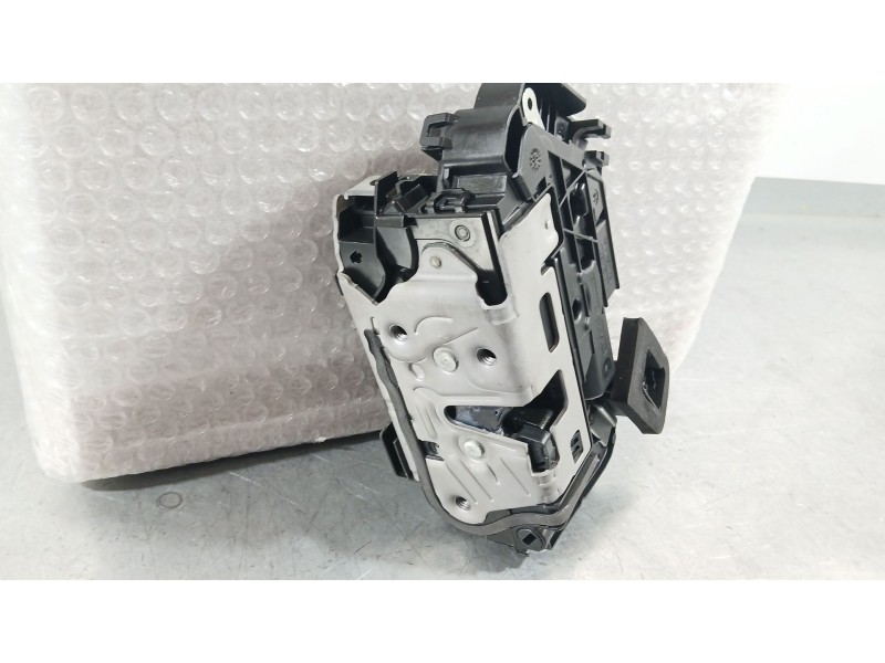 Recambio de cerradura puerta delantera derecha para seat ateca (kh7, khp) 2.0 tdi fr referencia OEM IAM 5TB837016E  