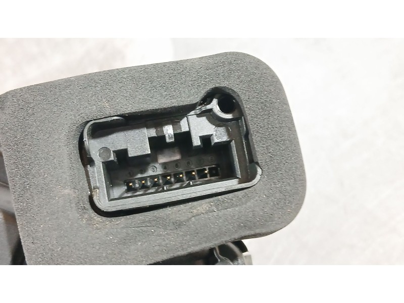 Recambio de cerradura puerta delantera derecha para seat ateca (kh7, khp) 2.0 tdi fr referencia OEM IAM 5TB837016E  