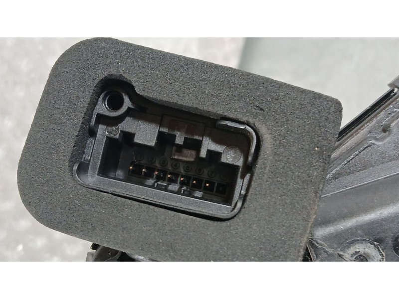 Recambio de cerradura puerta delantera izquierda para seat ateca (kh7, khp) 2.0 tdi fr referencia OEM IAM 5TB837015E  