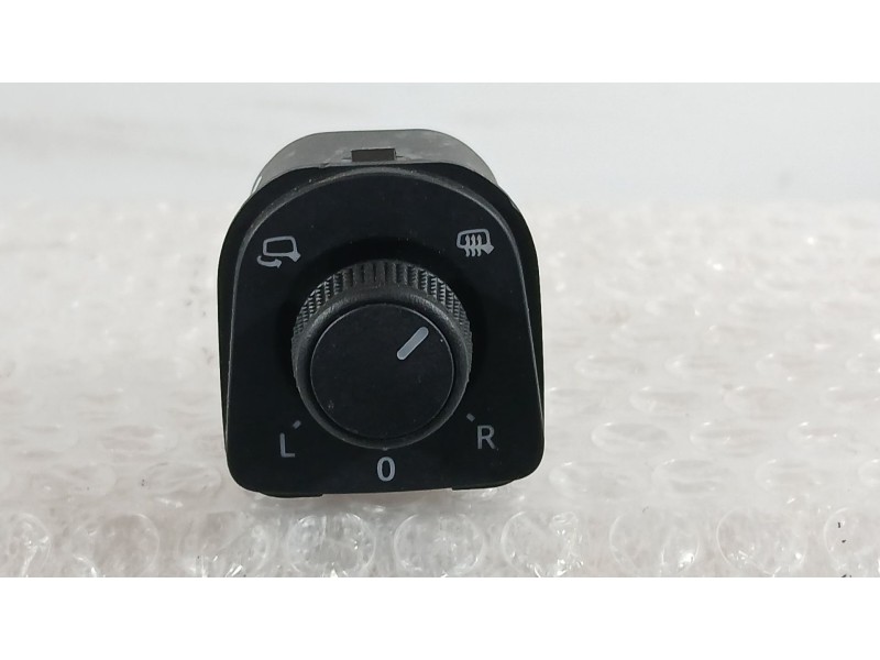 Recambio de mando retrovisor para seat ateca (kh7, khp) 2.0 tdi fr referencia OEM IAM 575959565B  