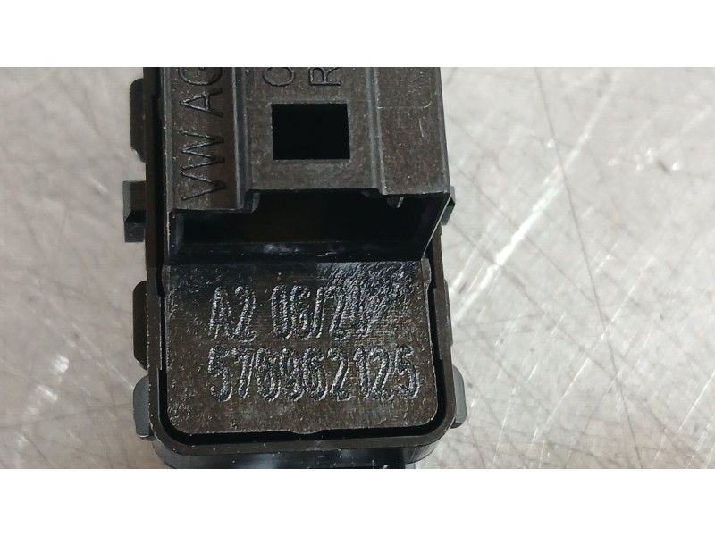 Recambio de interruptor para seat ateca (kh7, khp) 2.0 tdi fr referencia OEM IAM 576862125  