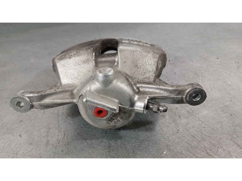 Recambio de pinza freno delantera derecha para seat ateca (kh7, khp) 2.0 tdi fr referencia OEM IAM 3Q0106N TRW 
