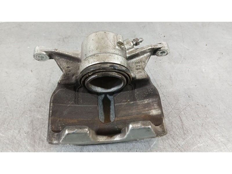 Recambio de pinza freno delantera derecha para seat ateca (kh7, khp) 2.0 tdi fr referencia OEM IAM 3Q0106N TRW 