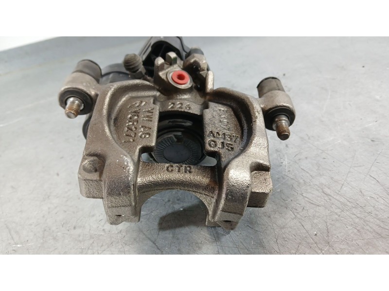 Recambio de pinza freno trasera derecha para seat ateca (kh7, khp) 2.0 tdi fr referencia OEM IAM 5Q0615406GP  
