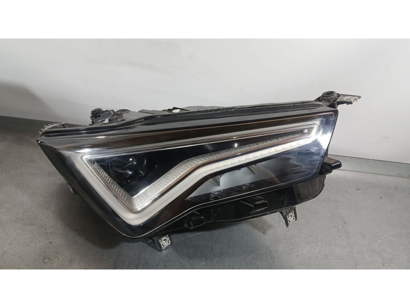 Recambio de faro derecho para seat ateca fr (kh7, khp) 2.0 tdi referencia OEM IAM 1EX01489152 HELLA 576941032C