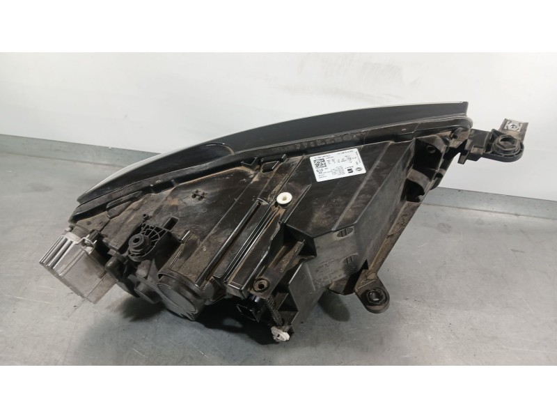 Recambio de faro izquierdo para seat ateca fr (kh7, khp) 2.0 tdi referencia OEM IAM 1EX01489151 HELLA 576941031C