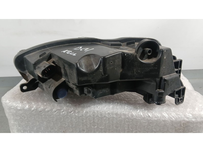 Recambio de faro antiniebla derecho para seat ateca fr (kh7, khp) 2.0 tdi referencia OEM IAM 5F0941702D HELLA 1ND01299604