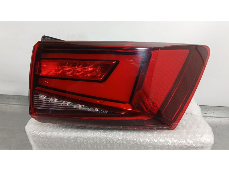 Recambio de piloto trasero derecho exterior para seat ateca fr (kh7, khp) 2.0 tdi referencia OEM IAM 575945208E VALEO L90201685