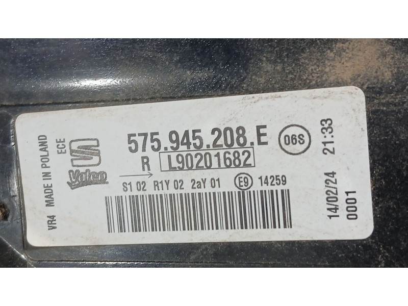 Recambio de piloto trasero derecho exterior para seat ateca fr (kh7, khp) 2.0 tdi referencia OEM IAM 575945208E VALEO L90201685