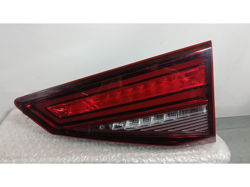 Recambio de piloto trasero derecho interior para seat ateca fr (kh7, khp) 2.0 tdi referencia OEM IAM 575945308R VALEO L359314