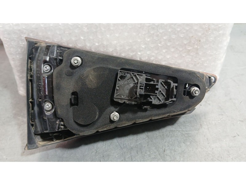 Recambio de piloto trasero derecho interior para seat ateca fr (kh7, khp) 2.0 tdi referencia OEM IAM 575945308R VALEO L359314