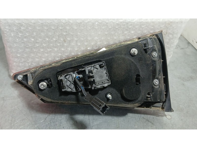 Recambio de piloto trasero izquierdo interior para seat ateca fr (kh7, khp) 2.0 tdi referencia OEM IAM 575945307F VALEO L359313
