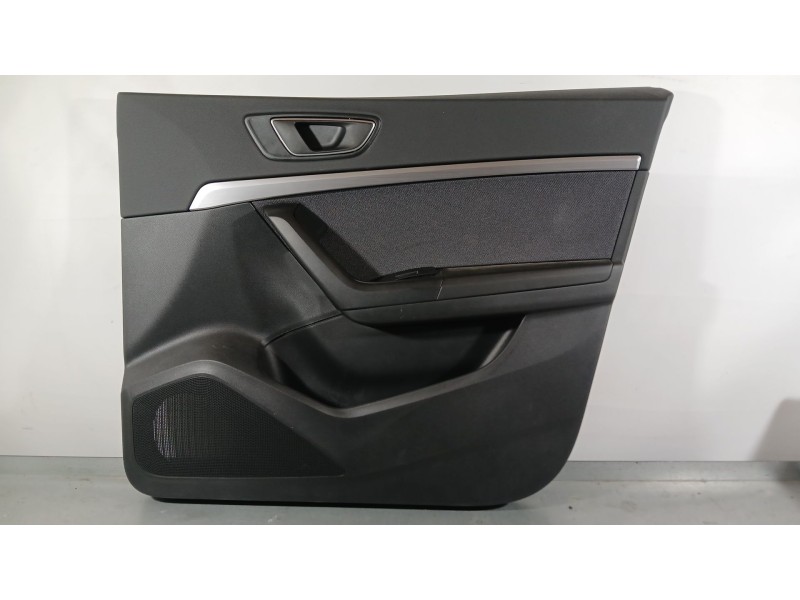 Recambio de guarnecido puerta delantera derecha para seat ateca fr (kh7, khp) 2.0 tdi referencia OEM IAM 575867114A  