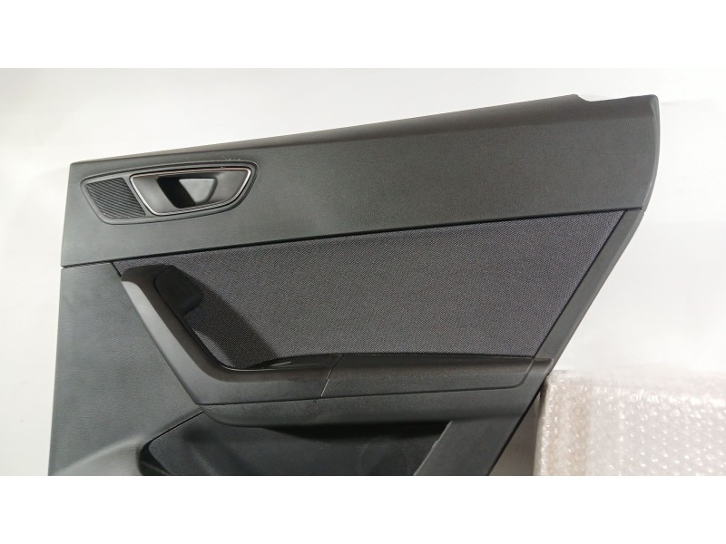 Recambio de guarnecido puerta trasera derecha para seat ateca fr (kh7, khp) 2.0 tdi referencia OEM IAM 575867116A  