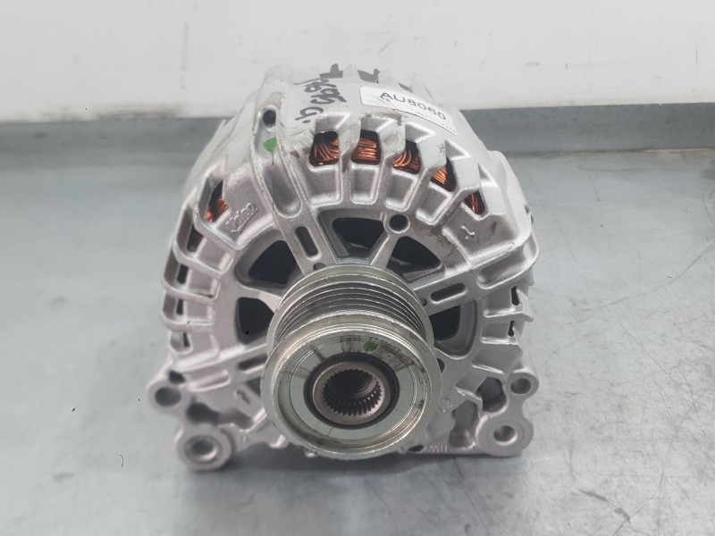 Recambio de alternador para volkswagen golf vi (5k1) 1.6 tdi referencia OEM IAM 03L903023X 03L903023 