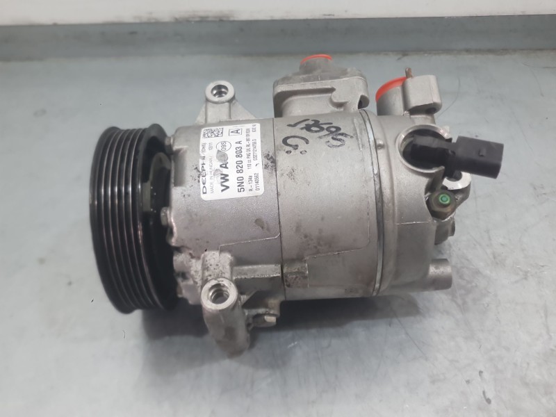 Recambio de compresor aire acondicionado para volkswagen golf vi (5k1) 1.6 tdi referencia OEM IAM 1K0820808F  