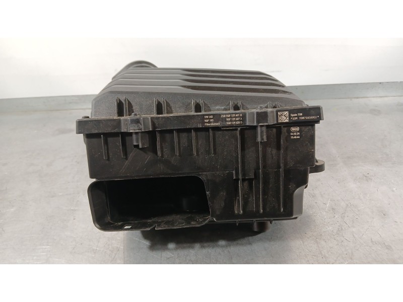 Recambio de carcasa filtro aire para seat ateca fr (kh7, khp) 2.0 tdi referencia OEM IAM 5QF129604H  