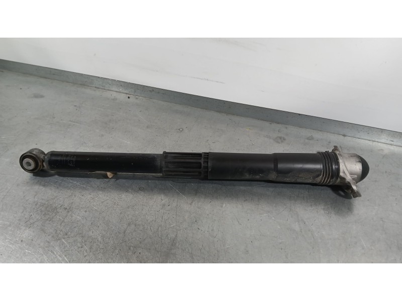 Recambio de amortiguador trasero para seat ateca fr (kh7, khp) 2.0 tdi referencia OEM IAM 5Q0512013KP SIN MANO 