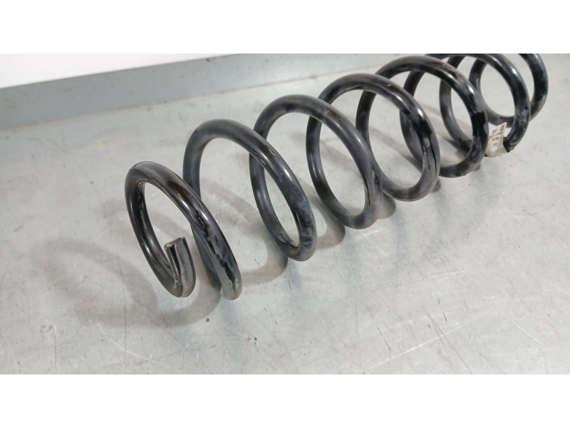 Recambio de muelle amortiguacion para seat ateca fr (kh7, khp) 2.0 tdi referencia OEM IAM 5q0511121 TRASERO SIN MANO 