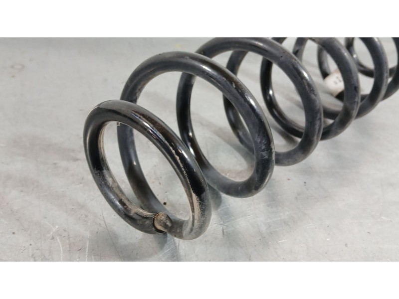 Recambio de muelle amortiguacion para seat ateca fr (kh7, khp) 2.0 tdi referencia OEM IAM 5q0511121 TRASERO SIN MANO 