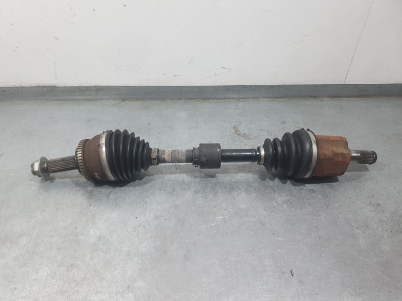 Recambio de transmision delantera izquierda para kia cee´d drive referencia OEM IAM 495011H211  
