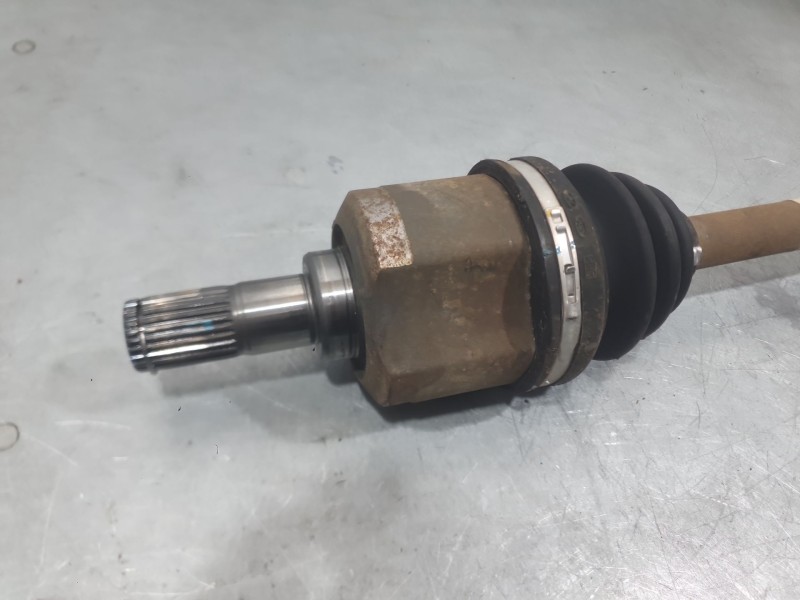 Recambio de transmision delantera izquierda para kia soul ii (ps) 1.6 gdi referencia OEM IAM 49500B2100SJ  