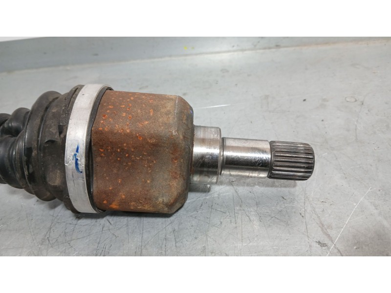 Recambio de transmision delantera izquierda para opel corsa f (p2jo) 1.2 (68) referencia OEM IAM 9825391080  
