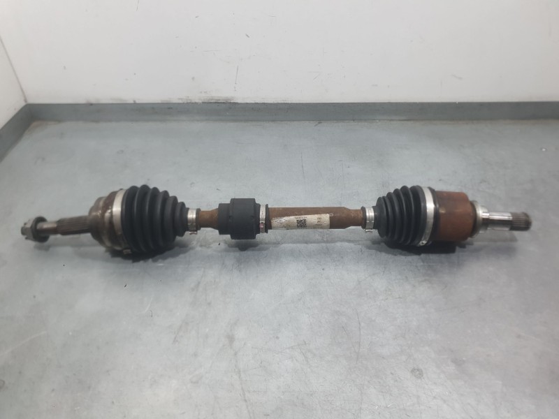 Recambio de transmision delantera izquierda para dacia sandero iii 1.0 tce 90 referencia OEM IAM 391011411R  