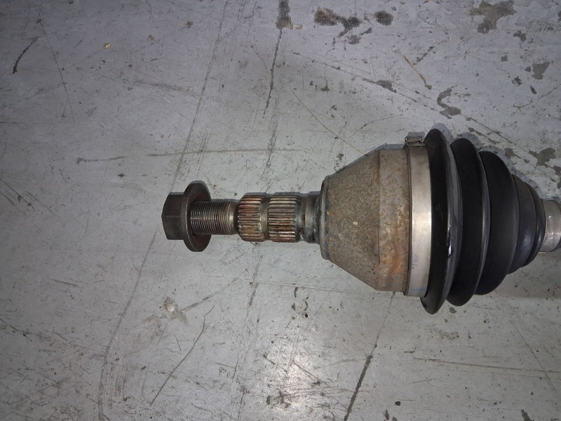 Recambio de transmision delantera derecha para fiat croma (194_) 1.9 d multijet (194axb1b) referencia OEM IAM 51739262  