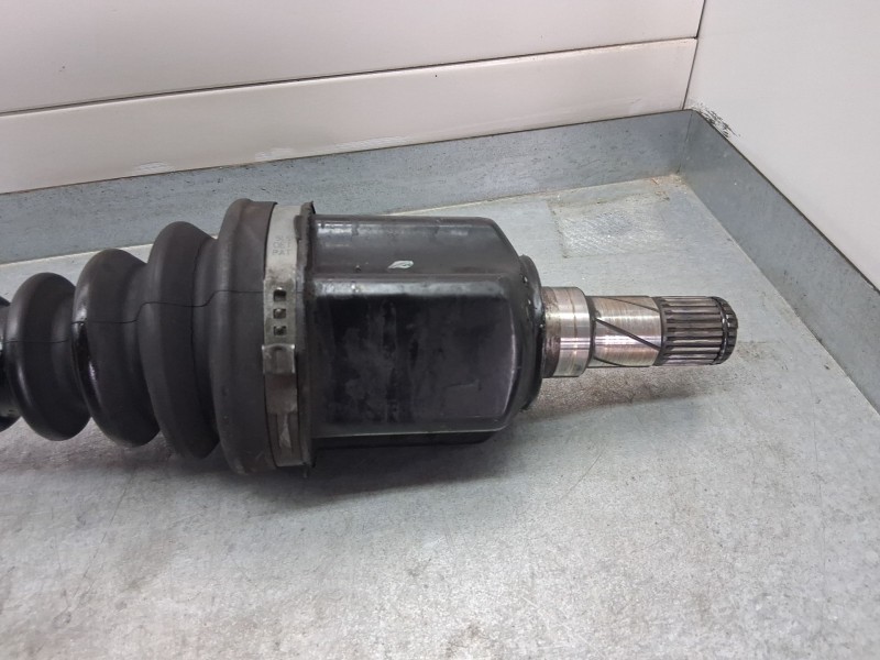 Recambio de transmision delantera izquierda para fiat croma (194_) 1.9 d multijet (194axb1b) referencia OEM IAM 51739262  