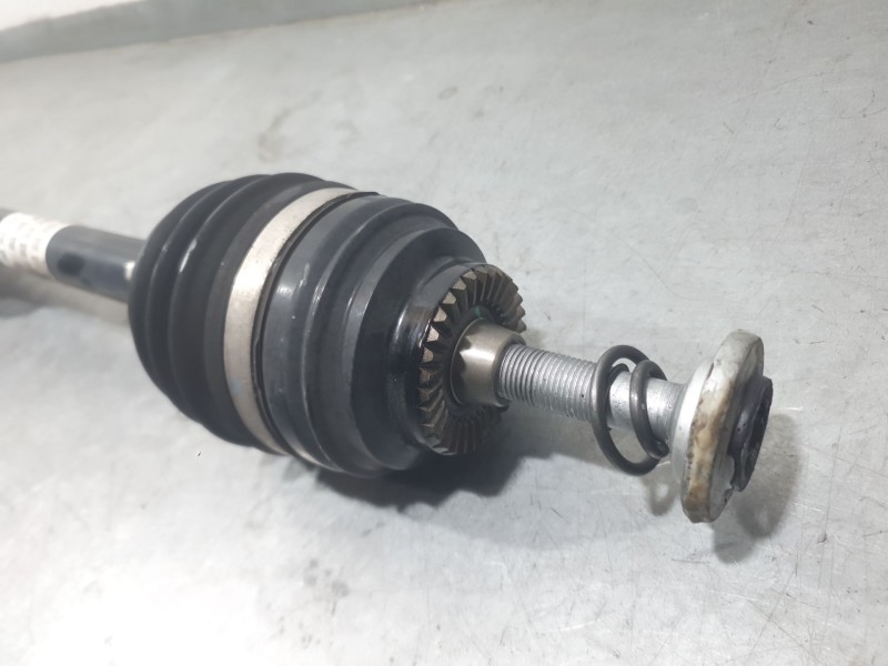 Recambio de transmision delantera derecha para bmw 1 (f40) 116 d referencia OEM IAM 864337403  