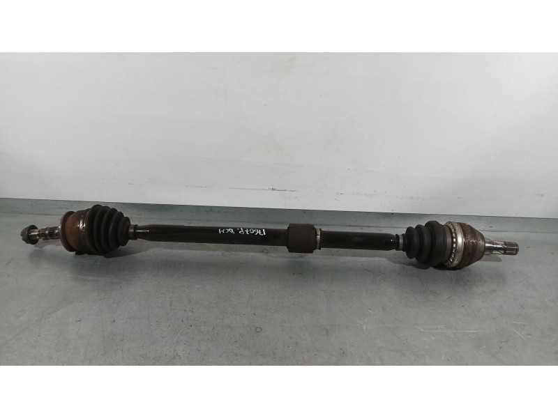 Recambio de transmision delantera derecha para opel astra j sedán 1.4 turbo (69) referencia OEM IAM 13356123  10257332