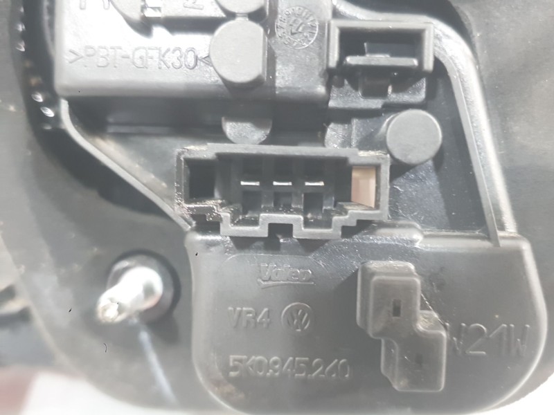 Recambio de piloto trasero derecho interior para volkswagen golf vi (5k1) 1.6 tdi referencia OEM IAM 5K0945094AB 5K0945094AA 
