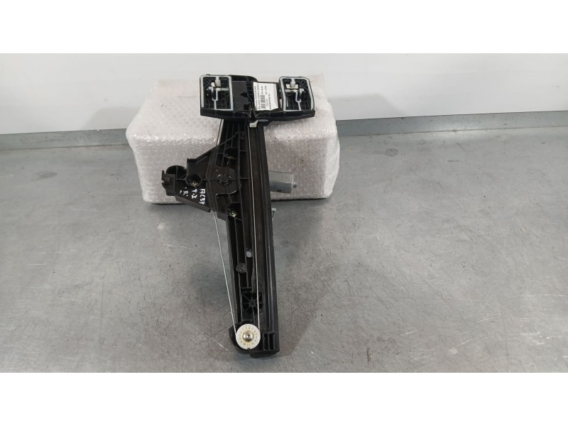 Recambio de elevalunas trasero izquierdo para opel corsa f (p2jo) 1.2 (68) referencia OEM IAM 9829045980 6 PINS 