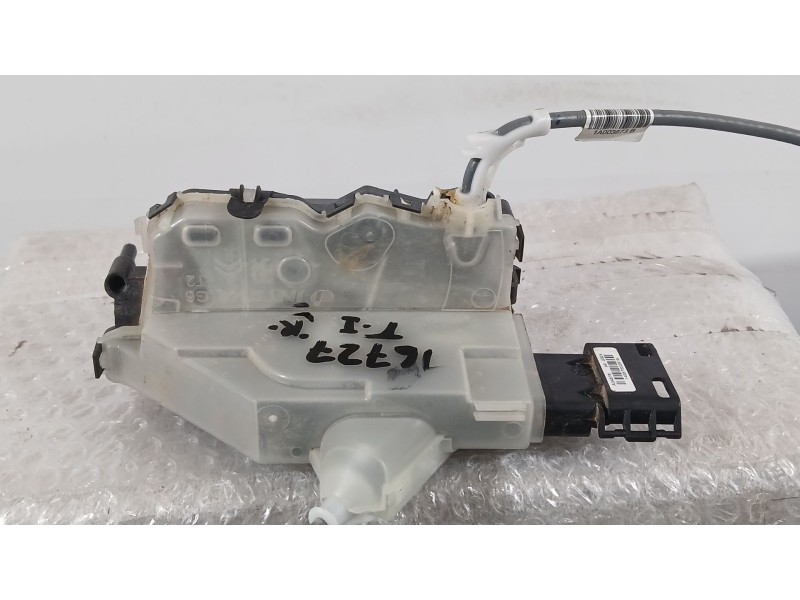 Recambio de cerradura puerta trasera izquierda para opel corsa f (p2jo) 1.2 (68) referencia OEM IAM 9844413080  