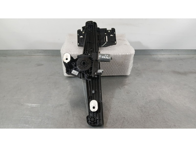Recambio de elevalunas trasero derecho para opel corsa f (p2jo) 1.2 (68) referencia OEM IAM 9829045580 6 PINS 