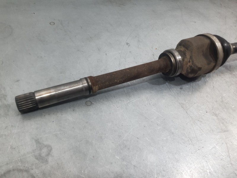 Recambio de transmision delantera derecha para opel corsa f (p2jo) 1.5 (68) referencia OEM IAM 1647577680 9825390980 