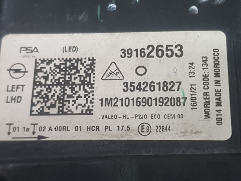 Recambio de faro izquierdo para opel corsa f (p2jo) 1.5 (68) referencia OEM IAM 9829522780  