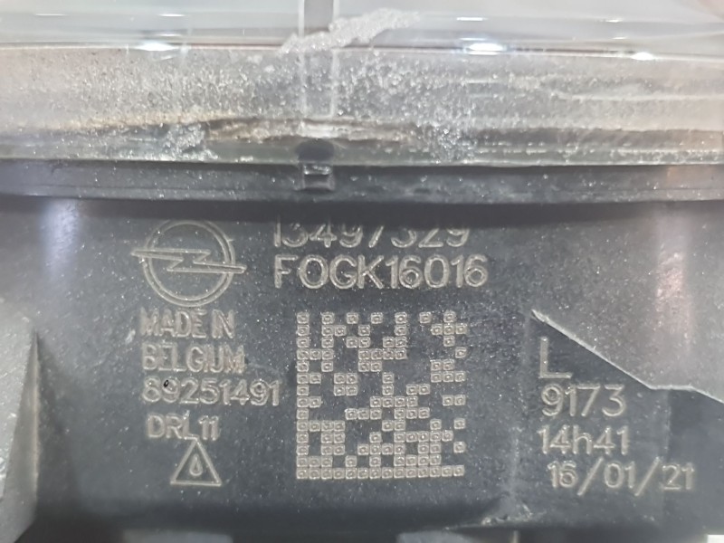 Recambio de faro antiniebla izquierdo para opel corsa f (p2jo) 1.5 (68) referencia OEM IAM 9831303880  