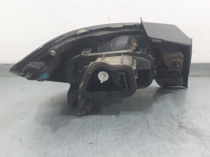 Recambio de piloto trasero derecho para opel corsa f (p2jo) 1.5 (68) referencia OEM IAM   