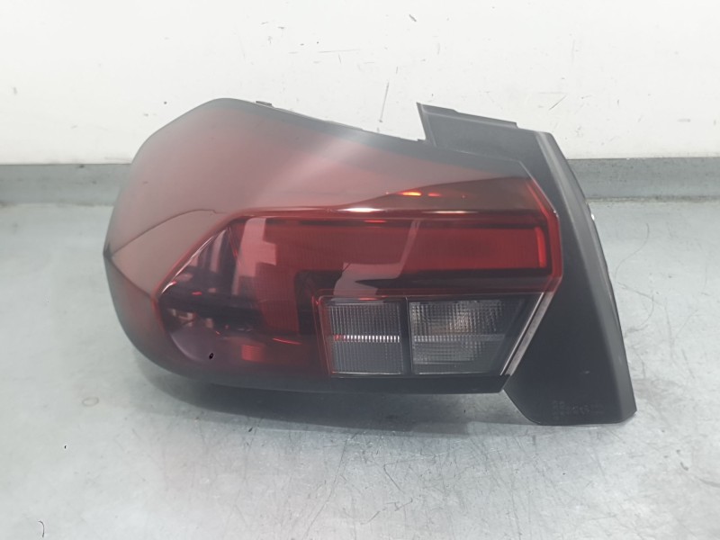 Recambio de piloto trasero izquierdo para opel corsa f (p2jo) 1.5 (68) referencia OEM IAM   