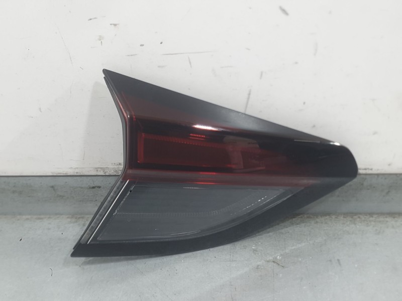Recambio de piloto trasero izquierdo interior para opel corsa f (p2jo) 1.5 (68) referencia OEM IAM 9830097780  